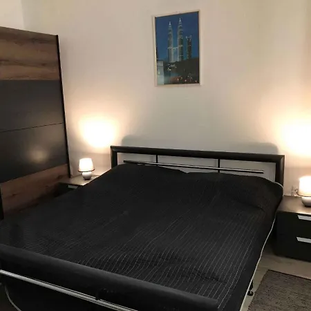 In 37924 Apartman *