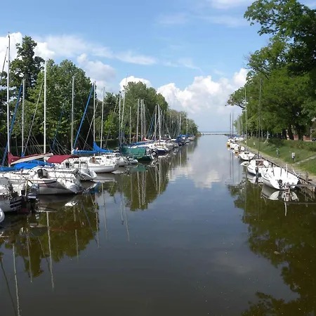 Apartment In 37924 Balatonkeresztúr