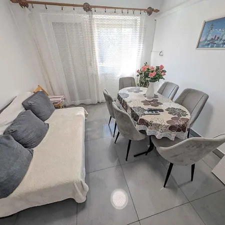 Apartment In 37924