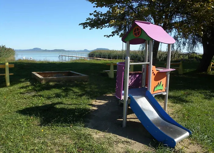 In 37924 Apartament Balatonkeresztúr